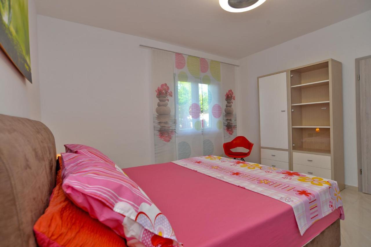פאז'אנה Apartments Mala Vala 925 - Adapted מראה חיצוני תמונה