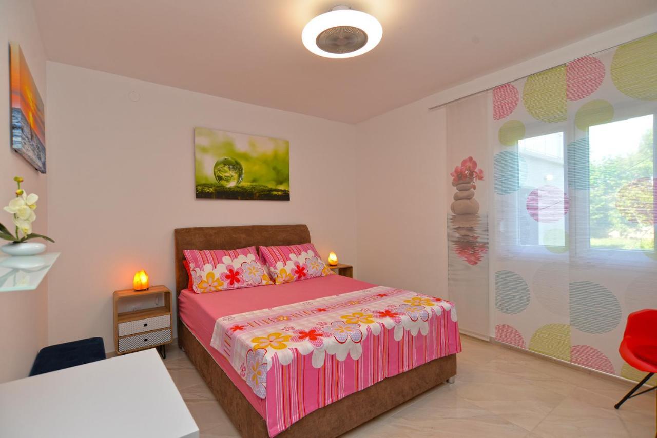 פאז'אנה Apartments Mala Vala 925 - Adapted מראה חיצוני תמונה